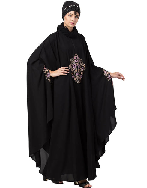 Chic Center Embroidered Irani Kaftan Black