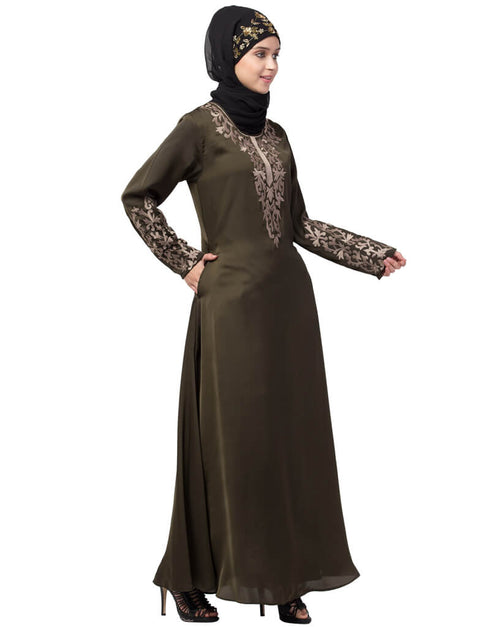 Dubai Front and Sleeve Resham embroidered A line Abaya Green