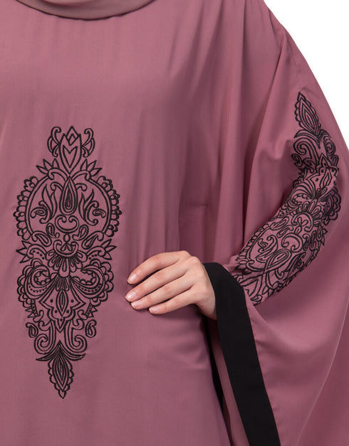 Trendy Center and Sleeve embroidery contrast Band Kaftan Pink