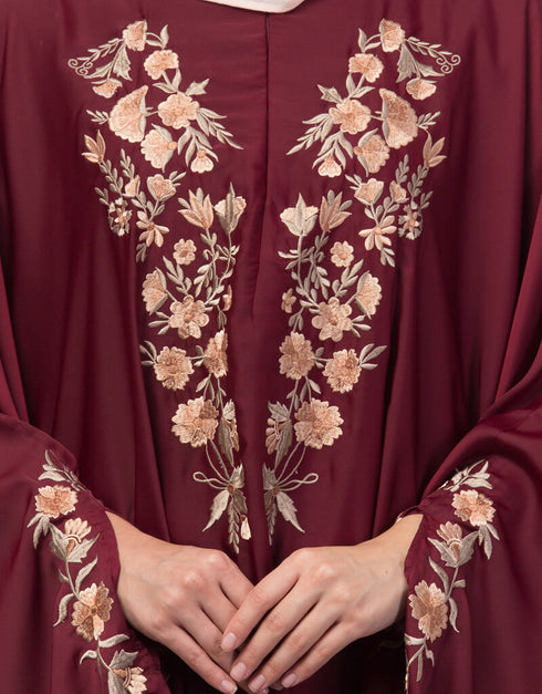 Arabic Neck and Sleeve Embroidered Irani Kaftan Maroon