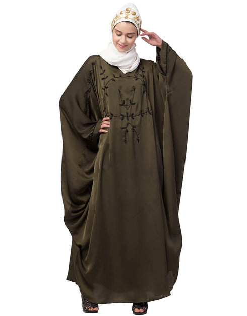 Dubai Contrast hand embroidered kaftan Olive