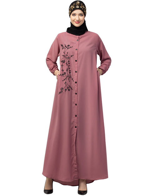 Chic Front open Contrast Embroidery Casual Abaya In The Color Mauve Pink