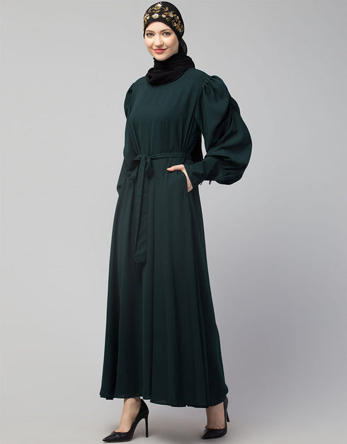 Muslim Long Cuff Gathered Puffed Sleeve with Bet A line Abaya in the Shade Of Green