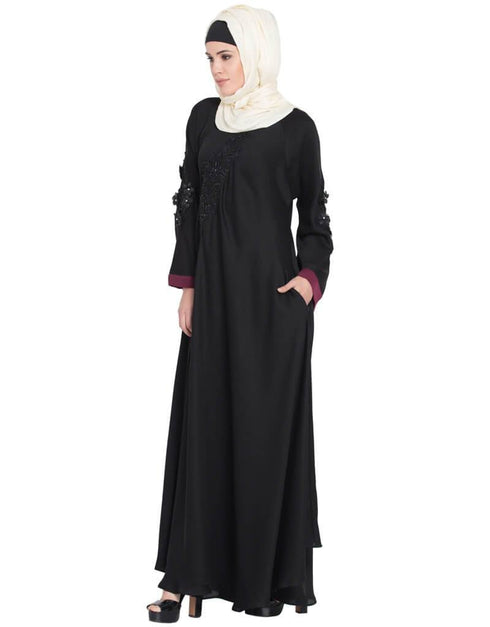 Trendy Embroidered Patch Umbrella Black Abaya Black