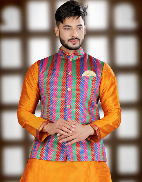 Merigold Kurta Art Silk Chudidaar Closure View