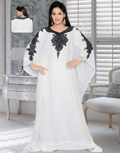 Farasha style Kaftan With Black Embroidery