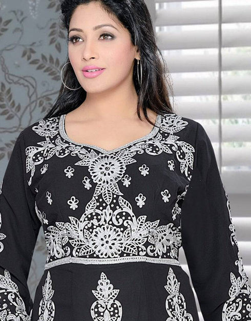 Overall Work Dubai Style Party Wear silver embroiderd kaftan