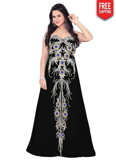 Sweet Heart Shape Neck In Fustan