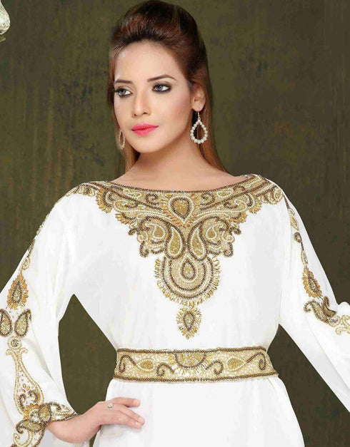 Aline kaftan with boat neckline