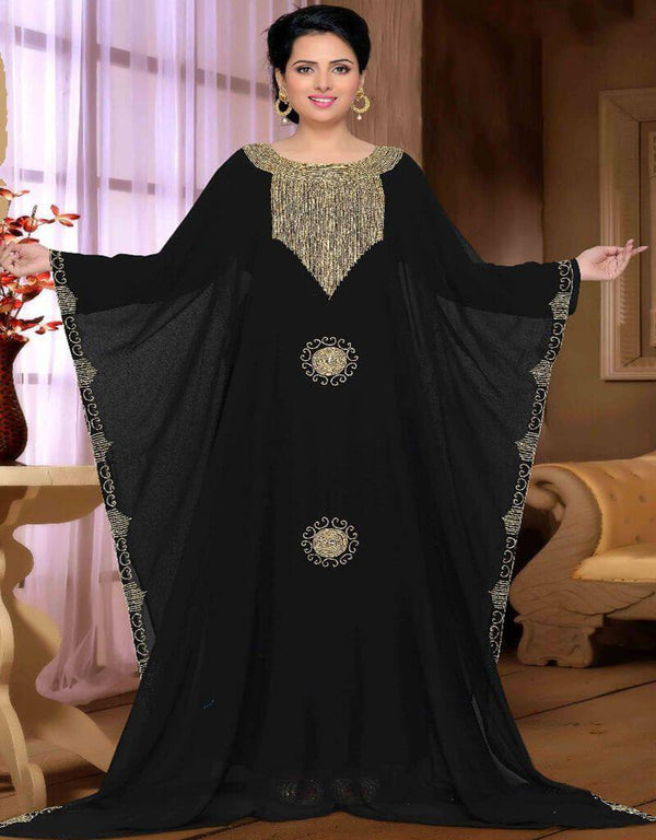Boat neck Farasha Style embroidered kaftan