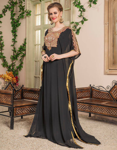 Farasha Style Kaftan With Sleeve Work