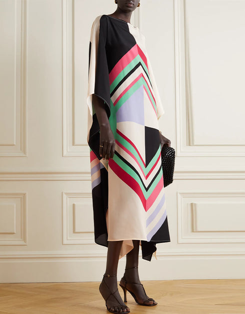 Black And Beige Fancy Chelsea Georgette Kaftan Closure View