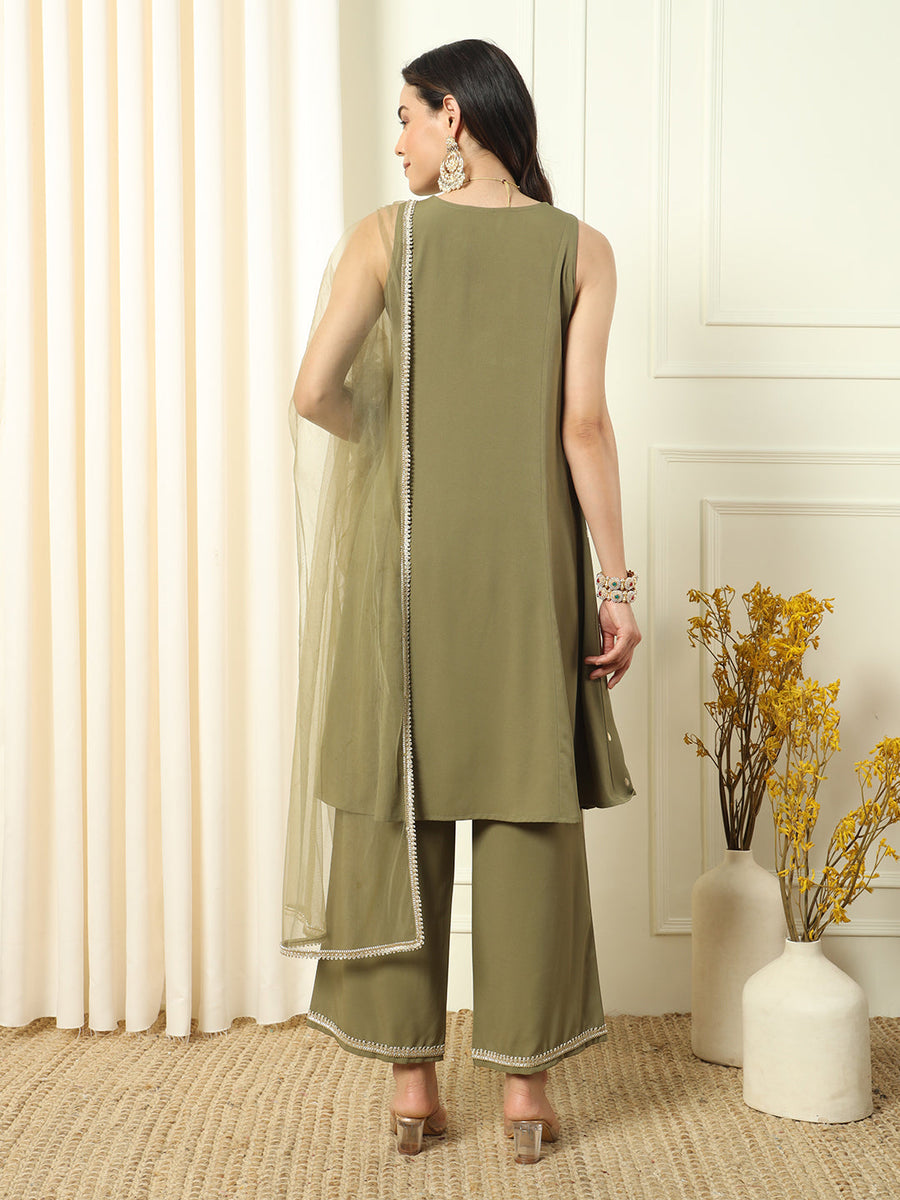 Green Crepe Pant Suit Acz3226 Green Designer Embroidery Work 14987 ...